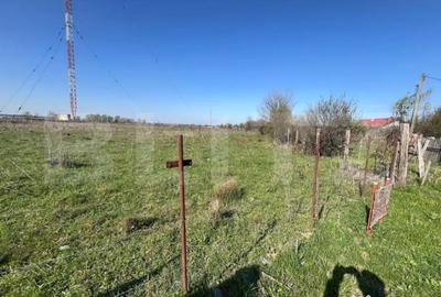 Teren de 1300 mp, în Primăverii - 1
