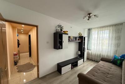 Apartament cu 3 camere decomandat în Dacia - 8