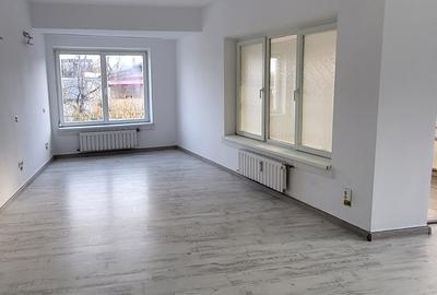 Spatiu comercial amenajat Bulevard-Sala Polivalenta - 5