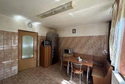 Casa cu 5 camere situata în Ploiesti, aproape de centrul orasului si de Pra Casa cu 5 camere situata în Ploiesti, aproape de centrul orasului si de Pra - 6