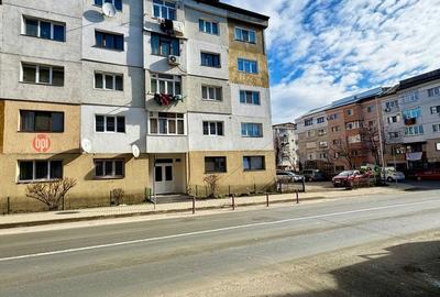 Apartament cu 2 camere decomandat în Fălticeni - 3