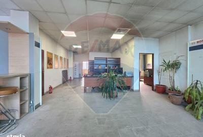 Spațiu comercial, de 120 mp, în Central - 6