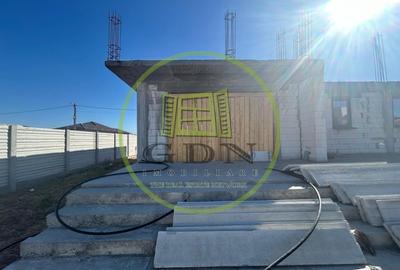 Casă individuală cu 4 camere cu Canalizare în Cârcea - 6