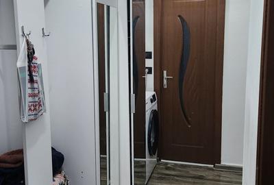 Apartament cu 2 camere decomandat în Intim - 5