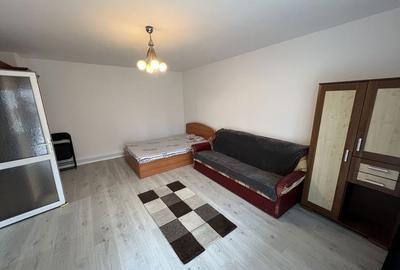 Garsonieră decomandată în Valea Moșneagului - 5