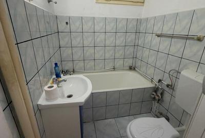 Piata Muncii - 7 min metrou - Bloc Mixt - 3