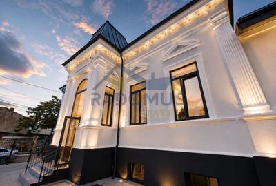 Casă individuală cu 10 camere cu Canalizare în Ultracentral - 1
