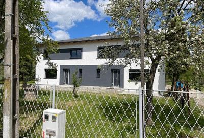 Casă cu Garaj în Dăbâca - 7