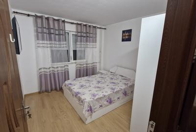 Apartament cu 2 camere semidecomandat în Rovine - 1