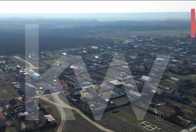 Teren de 1814 mp, în Malu Mare - 2