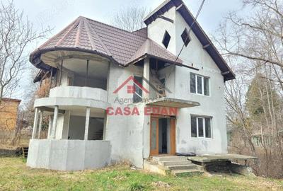 Casă cu 3 camere în Breaza - 18