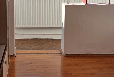 Apartament cu 2 camere decomandat în Uiești - 7