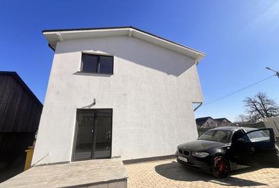 Duplex cu 4 camere cu Canalizare în Tișăuți - 10