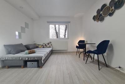 Garsoniera compacta 3 min M 1 decembrie DB1570 - 1