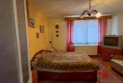 Casă cu 6 camere în Central - 4