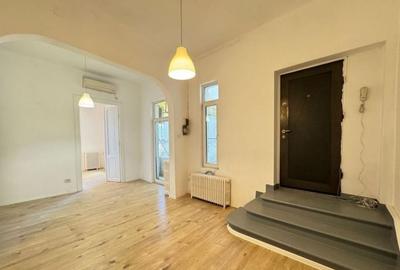 De inchiriat apartament 3 camere In Vila Romana sect 1