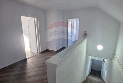 Spatiu comercial de inchiriat in zona Vasia - 1