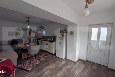 Casă cu 4 camere cu Teren 784 Mp în Bucșani - 11