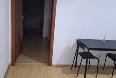 Apartament cu 3 camere semidecomandat, mobilat în Spitalul Județean - 3