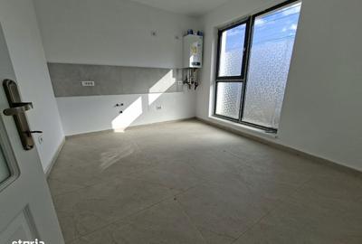 Casă cu 4 camere în Micești - 2