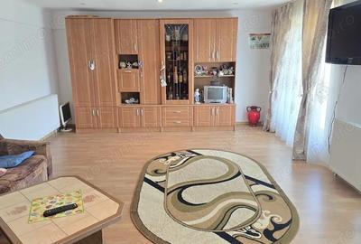 Casă cu 5 camere cu Teren 1054 Mp în Zăvoi - 19