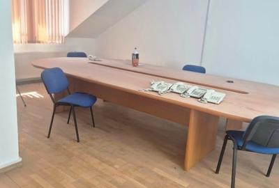 Casă individuală cu 8 camere cu Teren 300 Mp în Central - 7