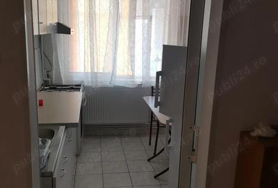 Se Inchiriaza apartament cu doua camere - 1