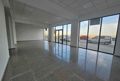 Inchiriere spatiu comercial 189 mp, vad ridicat si 7 locuri de parcare - 3