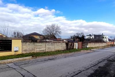 Parcela de teren intre casele din centrul Harmanului - 4