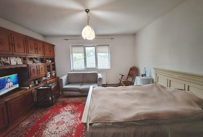 De vanzare - apartament spatios in casa, situat ultracentral - 6