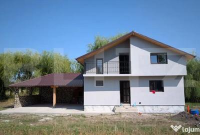Casă cu 4 camere cu Teren 400 Mp în Lazuri - 12