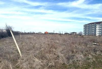 Teren de 3297 mp, în Central - 5