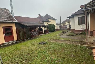 Casă cu 4 camere cu Teren 890 Mp în Central - 8