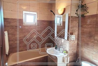 Apartament cu 2 camere decomandat în Turnișor - 12