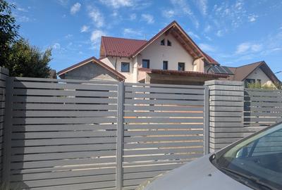 Casă individuală cu 4 camere în Gherăiești