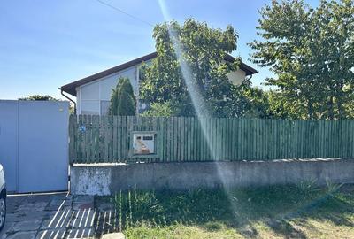 Casă cu 4 camere în Exterior Vest - 3