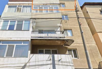 Garsonieră decomandată în Central - 1