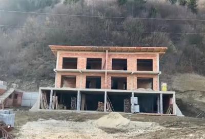 Casă în Central - 1