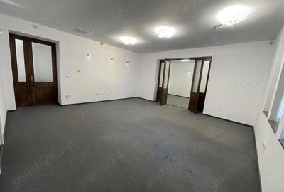 Apartament cu 5 camere decomandat în Central - 17