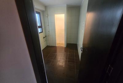 Apartament cu 2 camere decomandat în Giurgiului - 5