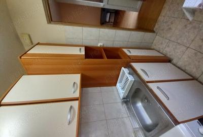 Proprietar inchiriez ap 2 camere C. Studentesc - 2