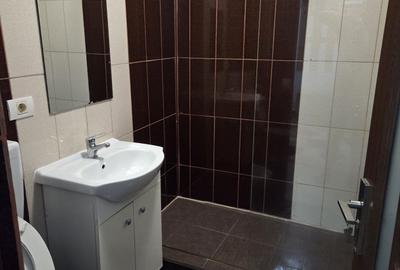 Garsonieră decomandată în Uiești - 2