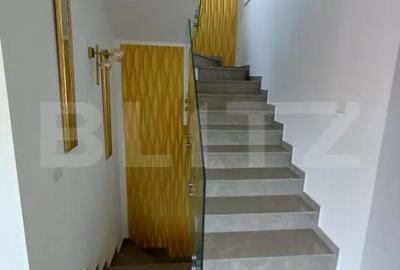 Casă cu 6 camere cu Teren 675 Mp în Central - 4