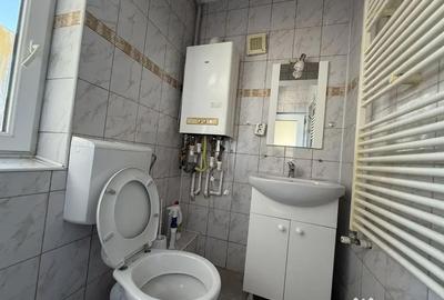 Apartament cu 6 camere decomandat în Central - 12