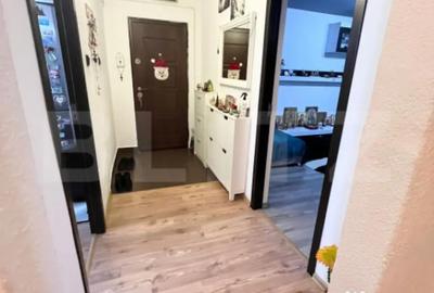 Apartament cu 3 camere decomandat în Micro 11 - 2