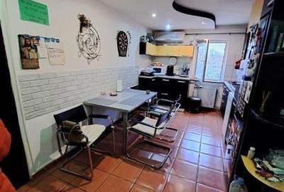 4 camere,et 2, Torontalului, 2 bai, 2 balcoane, centrala proprie, clima - 5
