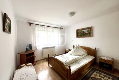 Casă individuală cu 7 camere cu Teren 920 Mp în Periferie - 11