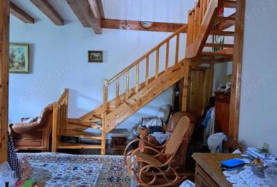 Casă cu 6 camere cu Teren 420 Mp în Breaza