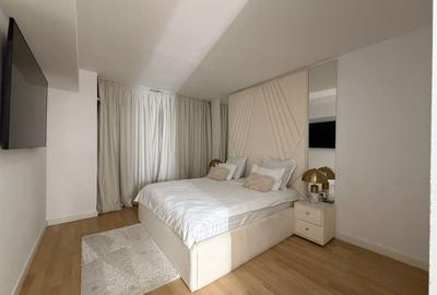 Apartament cu 3 camere decomandat, mobilat în Central