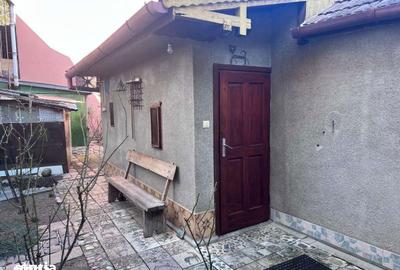 Casă cu 2 camere cu Teren 130 Mp în Plopilor - 1